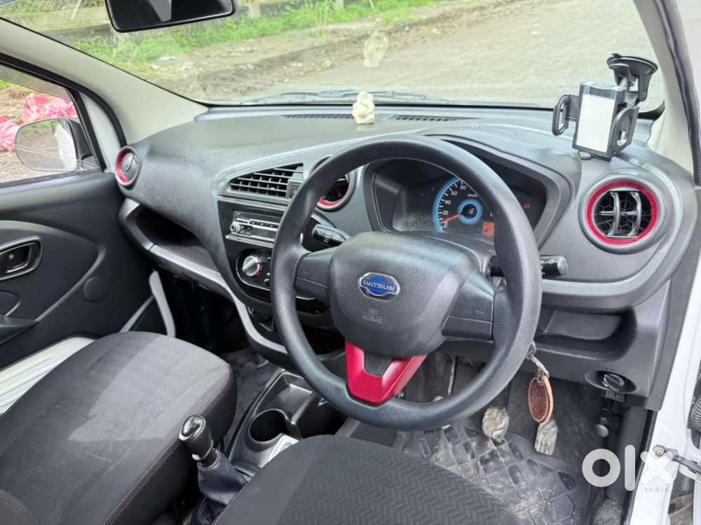 Datsun Redigo Gold 1.0, 2017, Petrol