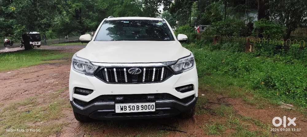 Mahindra Alturas G4 4wd 2019