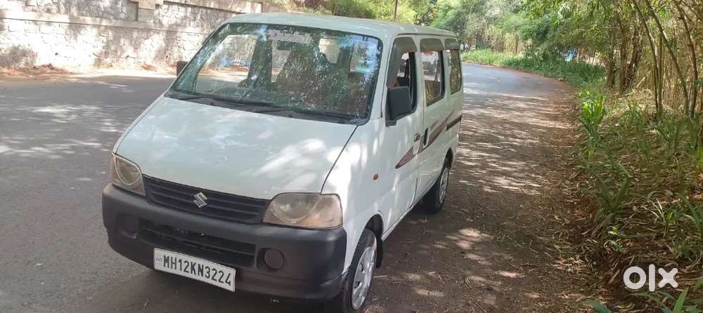 Maruti Suzuki Eeco 2015 Petro+cng  65000 Km Drive Excellent Condition