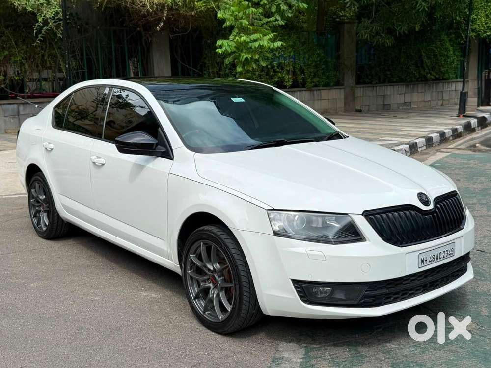 Skoda Octavia Elegance 1.8 Tsi At, 2015, Petrol