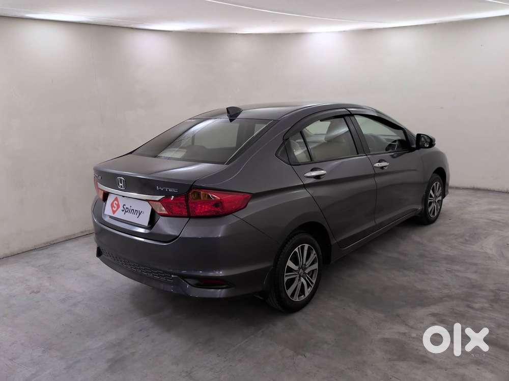 Honda City 1.5 V 4th Gen I-vtec Mt, 2022, Petrol
