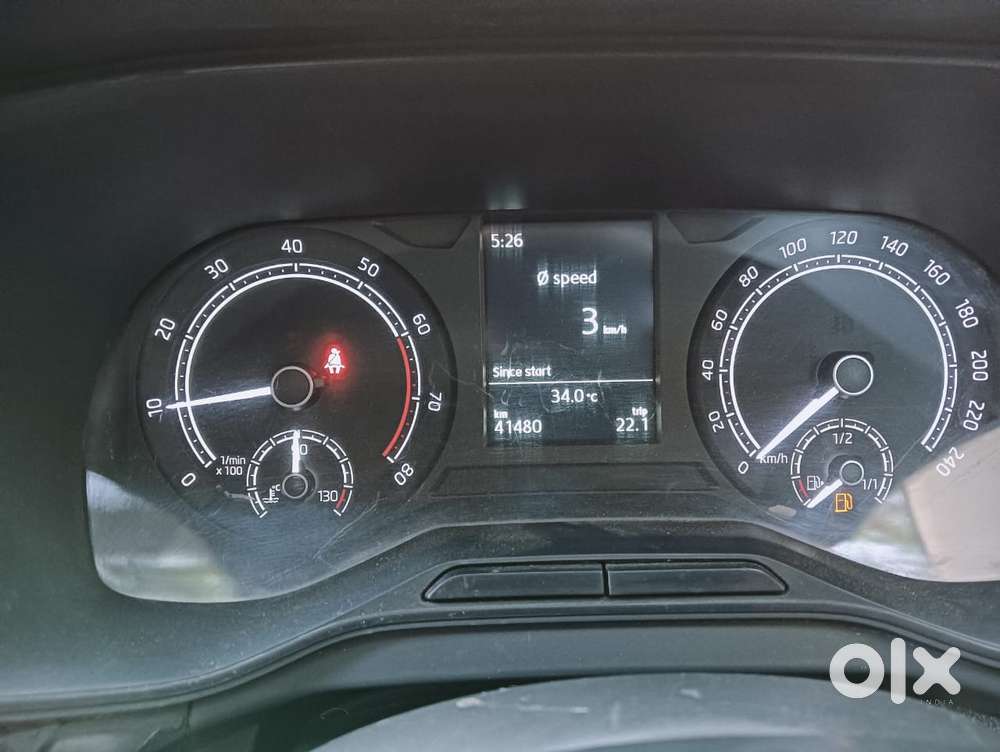 Skoda Kushaq 1.0 Tsi Ambition, 2021, Petrol