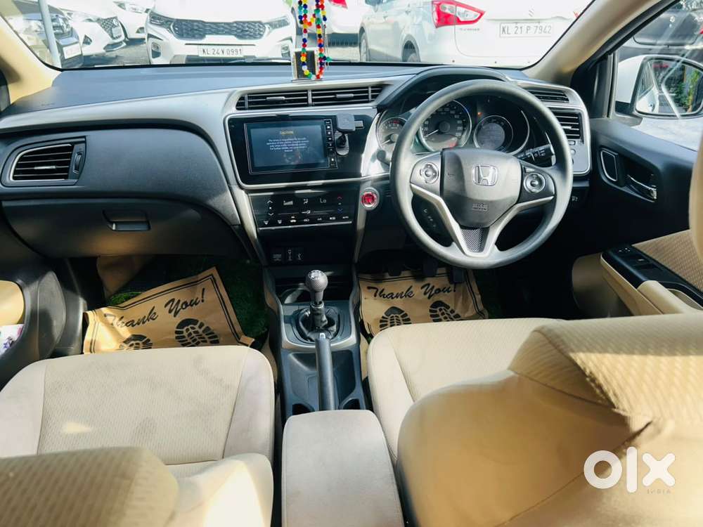 Honda City 1.5 V 5th Gen I-vtec Mt, 2022, Petrol