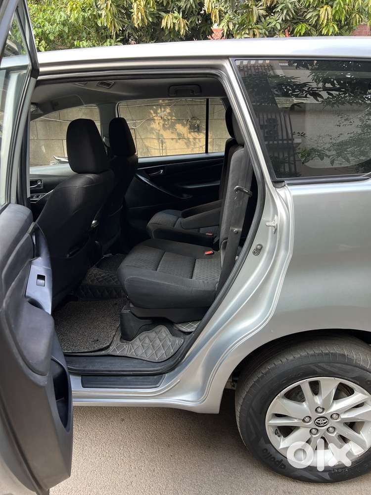 Toyota Innova Crysta