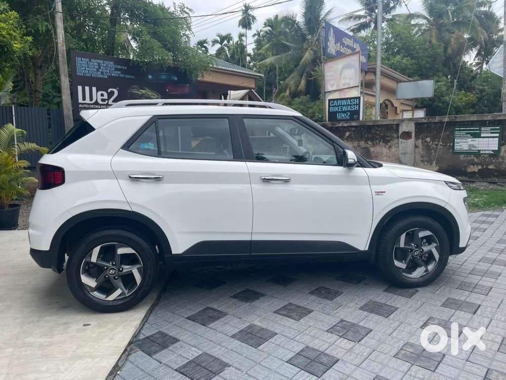 2020 Hyundai Venue Dct (single Owner) In Excellent Condition