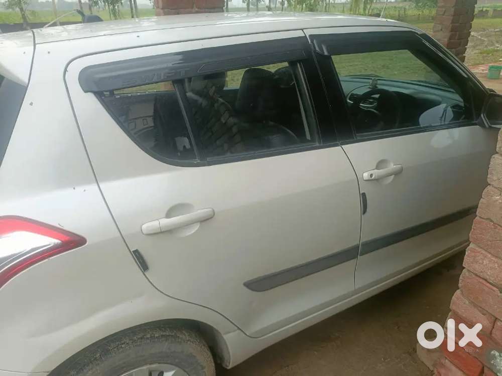 Good Milrecently Serviced & Front Tyre New (only 8000km Drive )
