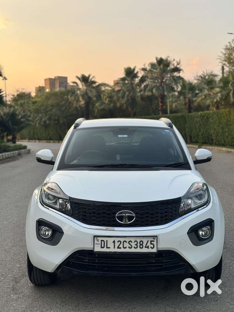 Tata Nexon 1.5 Revotorq Xza Plus, 2020, Petrol