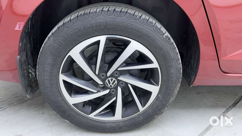 Volkswagen Virtus 1.0 Topline Tsi At, 2023, Petrol