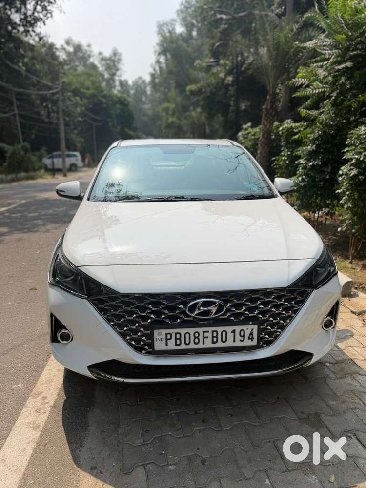Hyundai New Verna 2022 Petrol Automatic