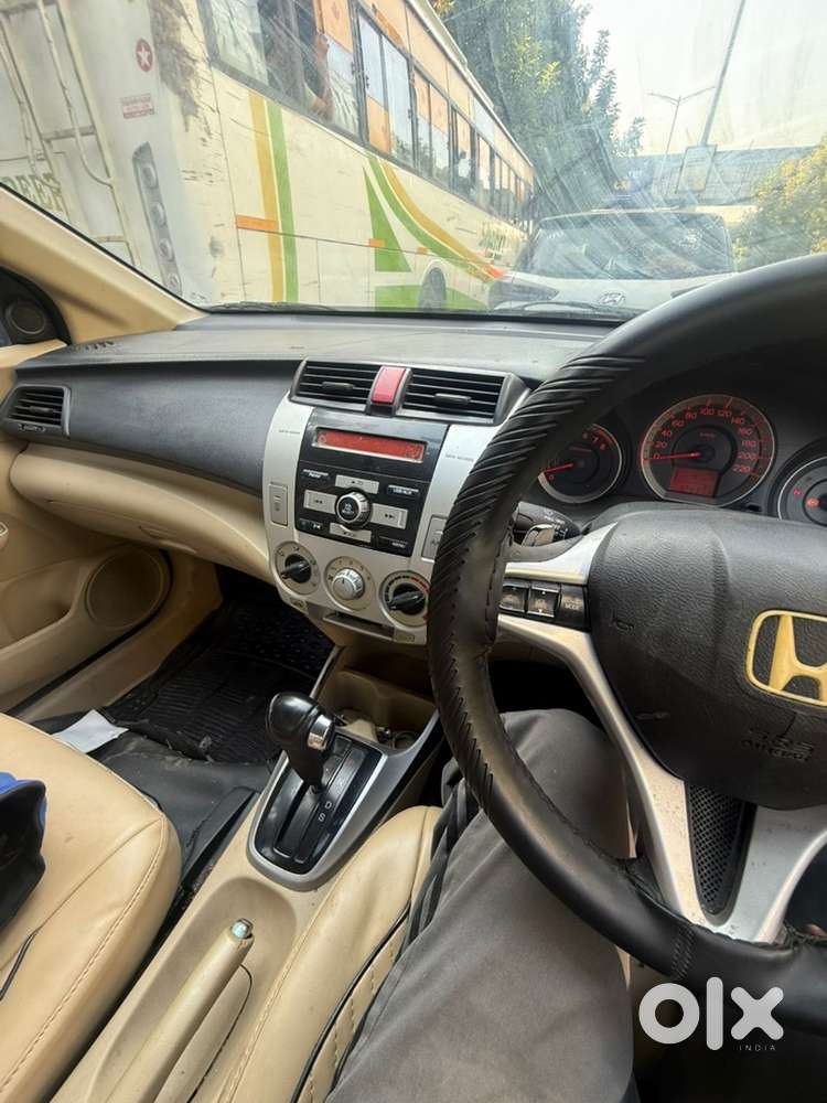 Honda City V At 2010