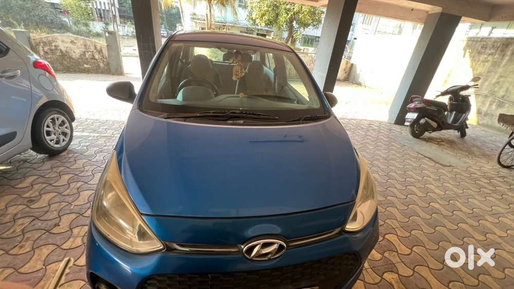 Hyundai Grand I10 2017 Diesel 90000 Km Driven
