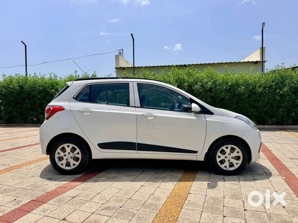 Hyundai Grand I10 Sportz Edition, 2015, Petrol