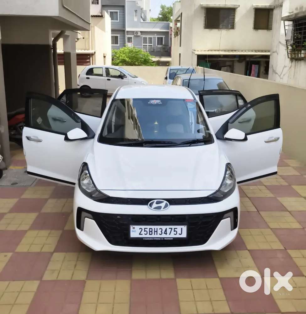 Hyundai Aura 2025 Cng & Hybrids 16000 Km Driven