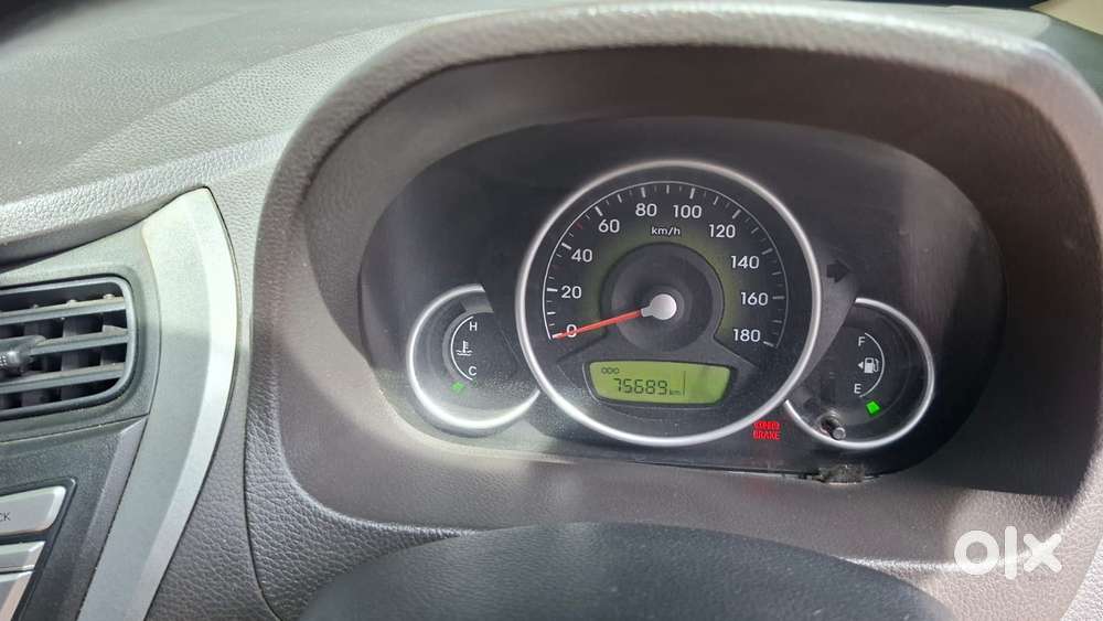 Hyundai Eon Magna, 2015, Petrol