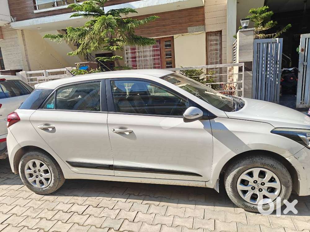 Hyundai I20 2016 Petrol Well Maintained