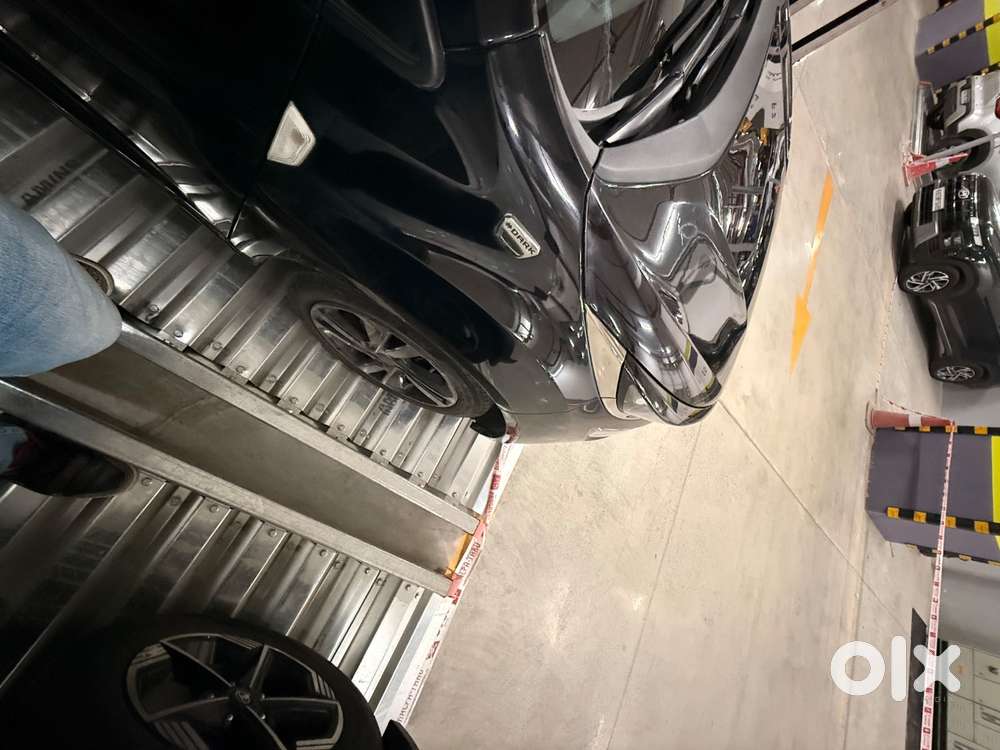 Tata Altroz Dark Edition- Well Maintained