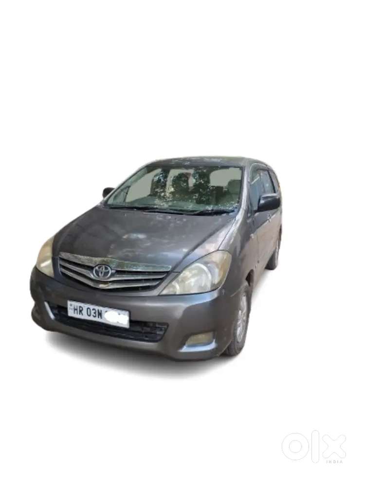 Toyota Innova 2012 Diesel Well Maintained