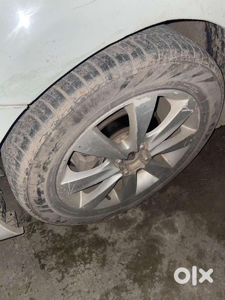 Hyundai Verna 2012 Petrol Manual