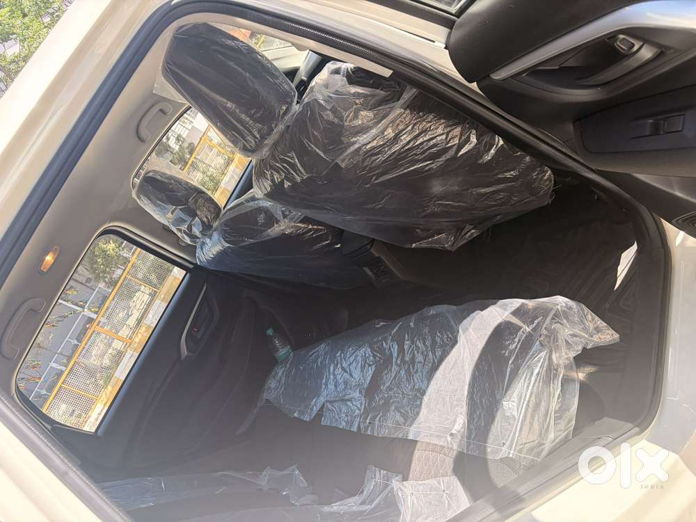 Toyota Urban Cruiser Hyryder E Neodrive Aero Edition, 2025, Petrol