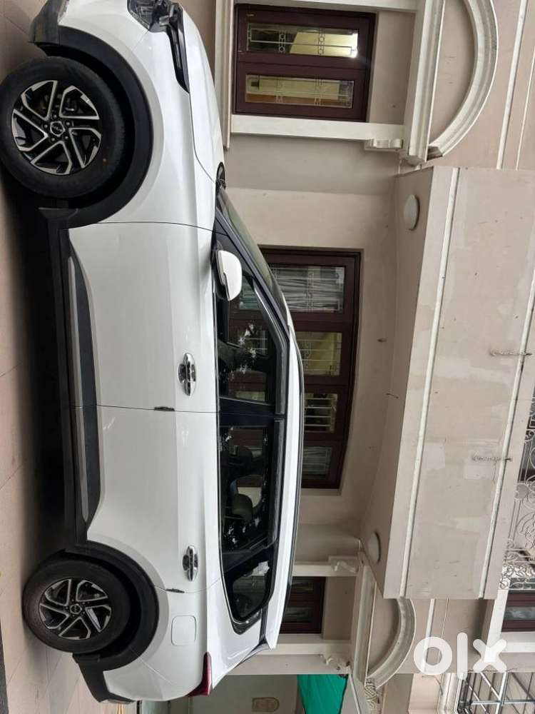 Kia Carens Luxury Plus Turbo Dct 8 Seater, 2022, Diesel