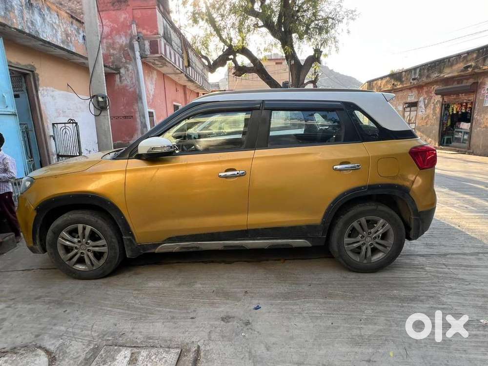 Maruti Suzuki Vitara Brezza 2017 Top Model Diesel Well Maintained