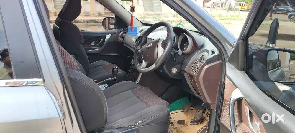 Mahindra Xuv500 2012 Diesel 165000 Km Driven