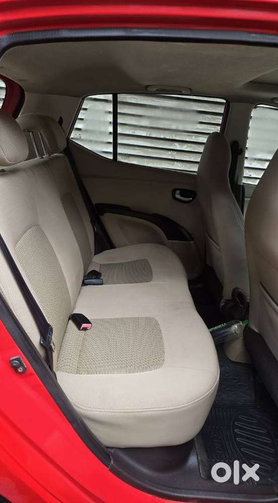 Hyundai I10 Asta 1.2 At With Sunroof, 2010, Petrol