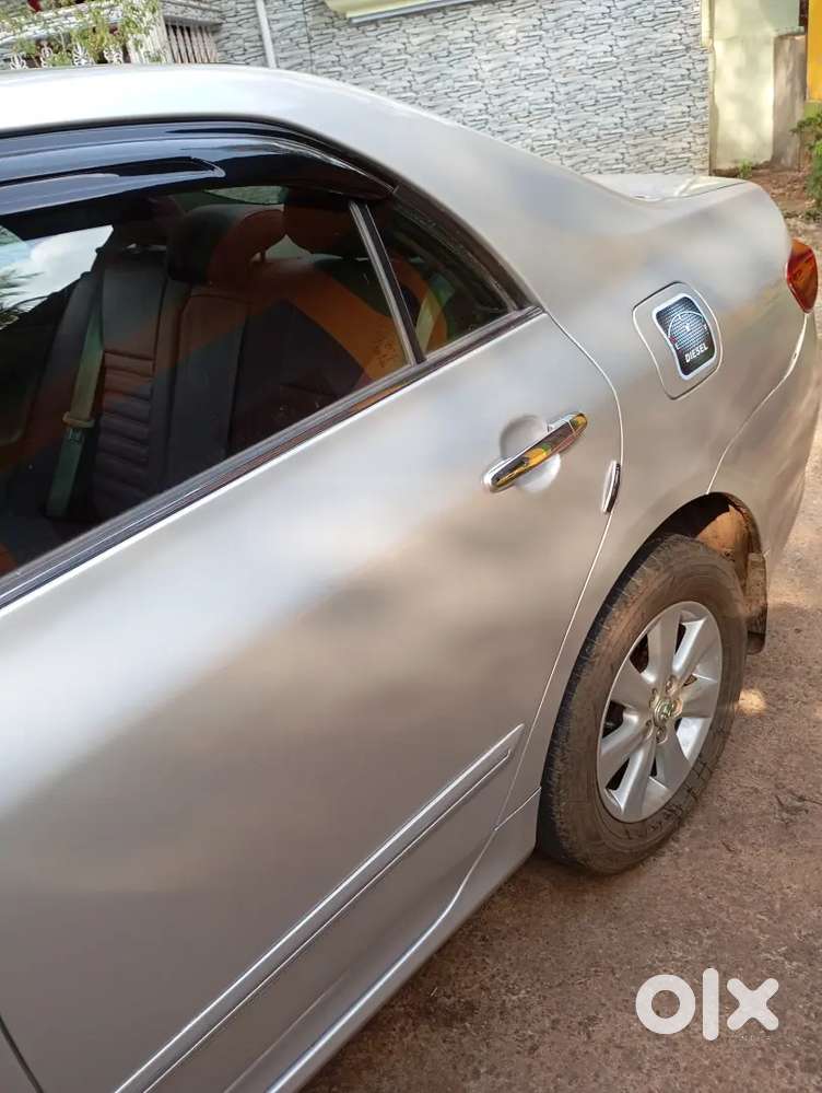 Toyota Corolla Altis 2011 Diesel 160000 Km Driven