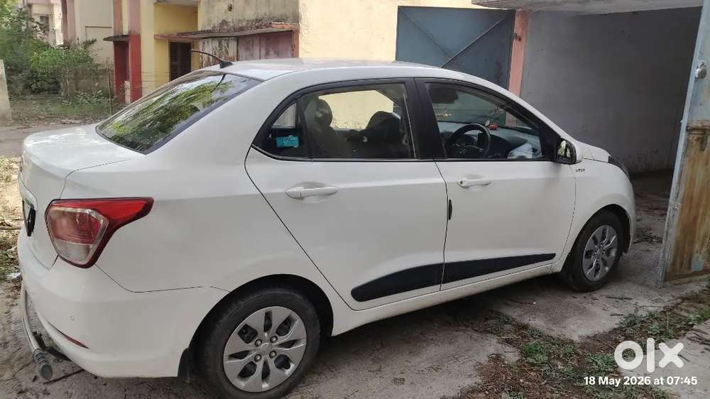 Hyundai Xcent 2016 Petrol 45000 Km Driven