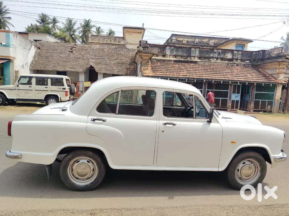 Ambassador Ambassador 2004 Diesel Well Maintained