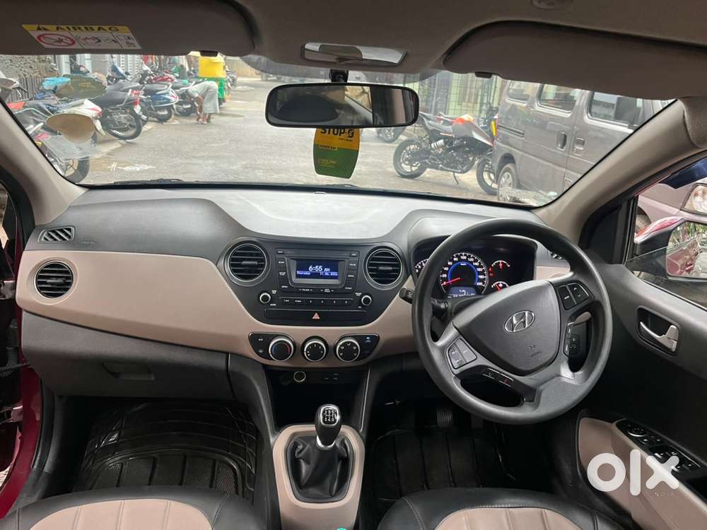 Hyundai Grand I10 Sportz 2016 Petrol