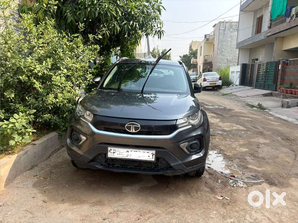 Tata Nexon Petrol 2021 With 84150 Kms