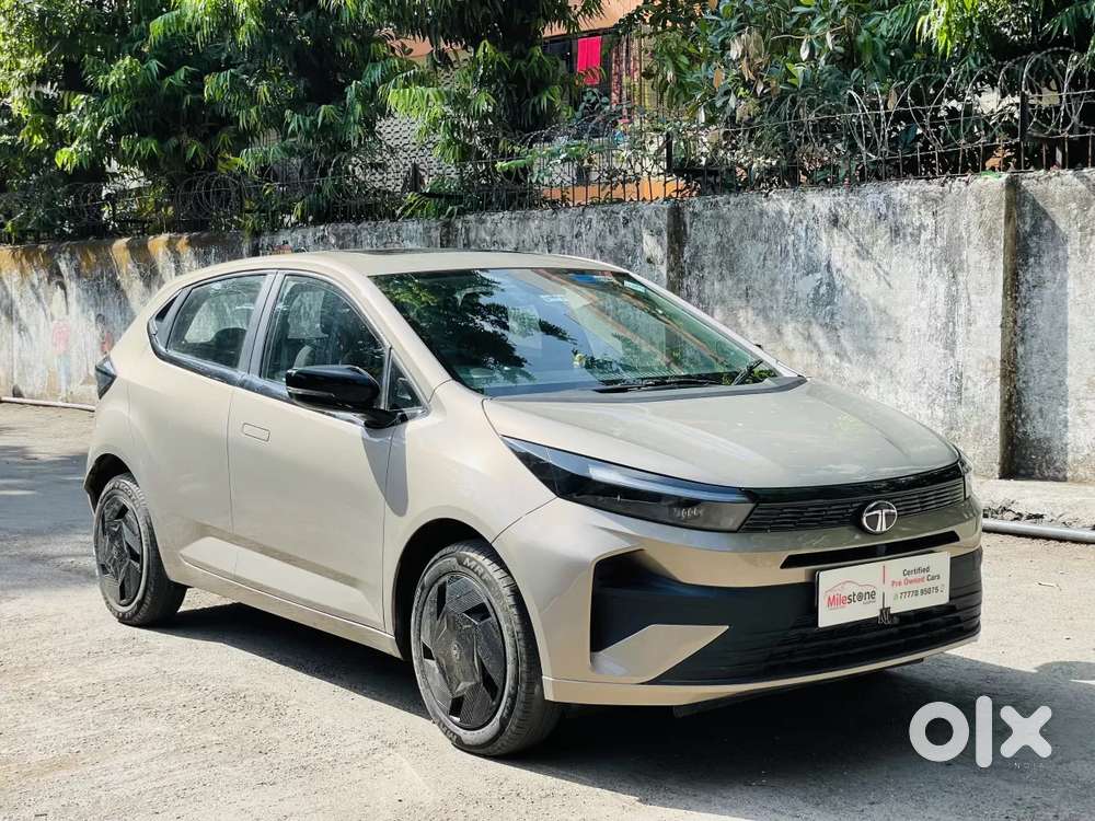 Tata Altroz, 2025, Petrol