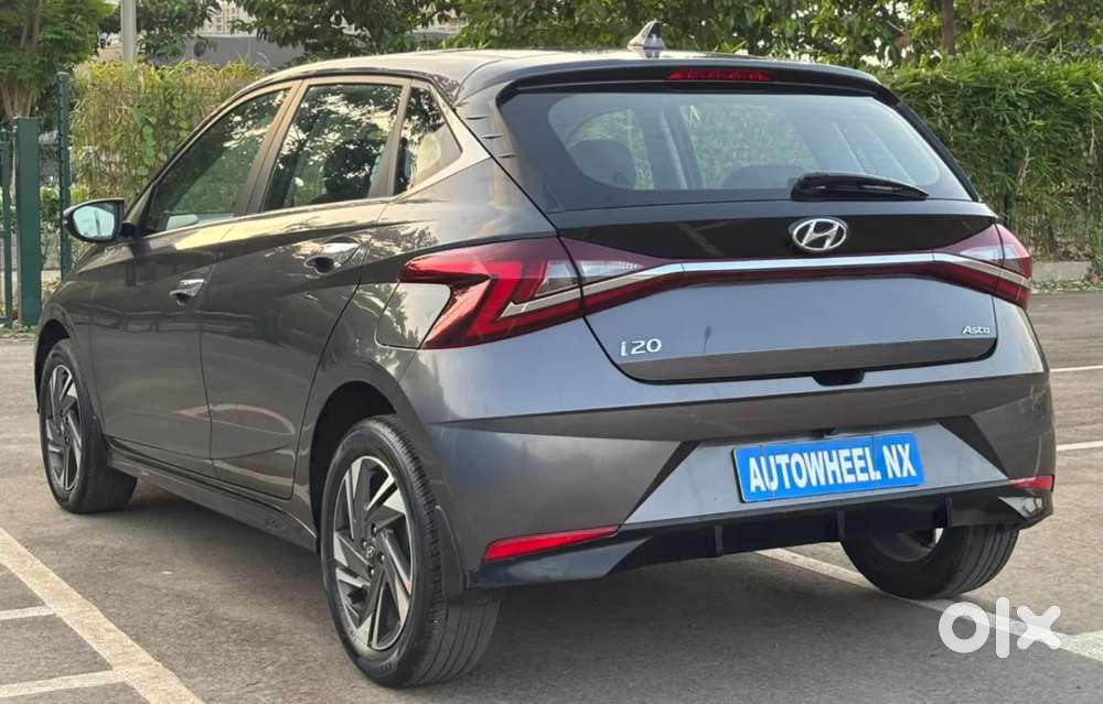 Hyundai I20 Asta (o) 1.2 Mt, 2021, Petrol