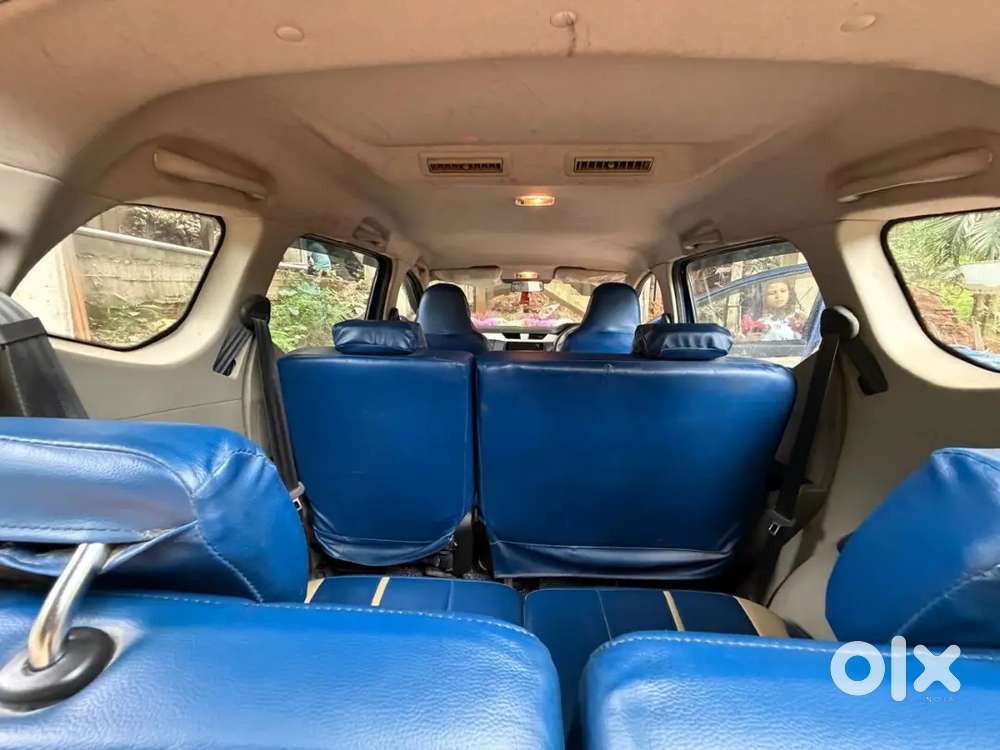 Lady Driven Renault Triber Automatic For Sale.