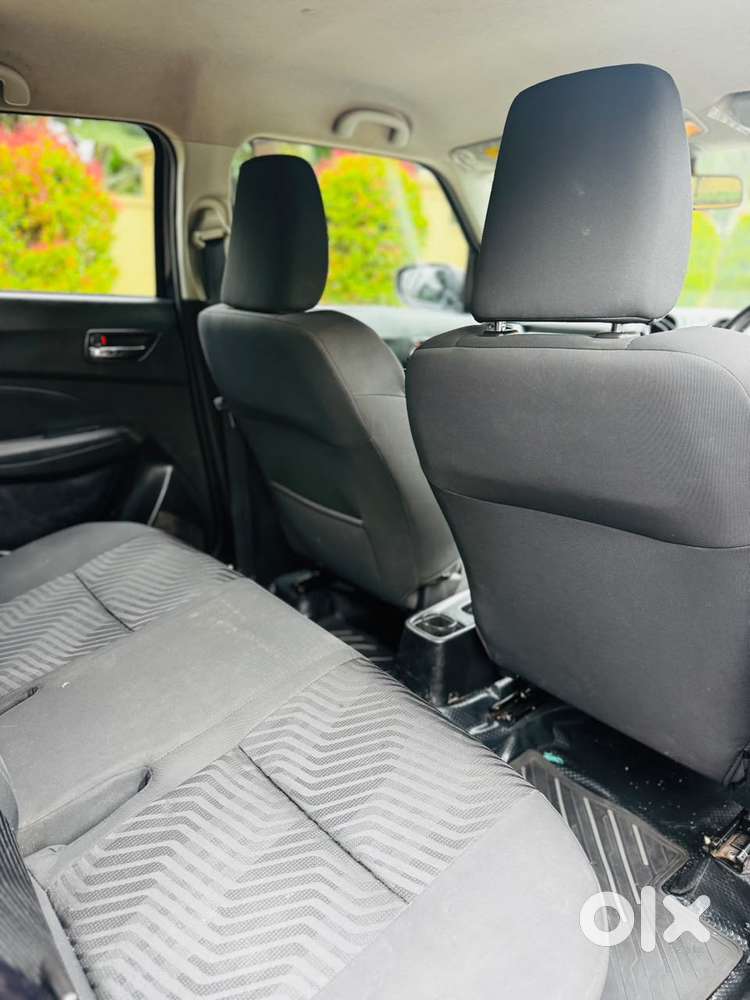 Maruti Suzuki Swift Vxi + Manual, 2019, Petrol