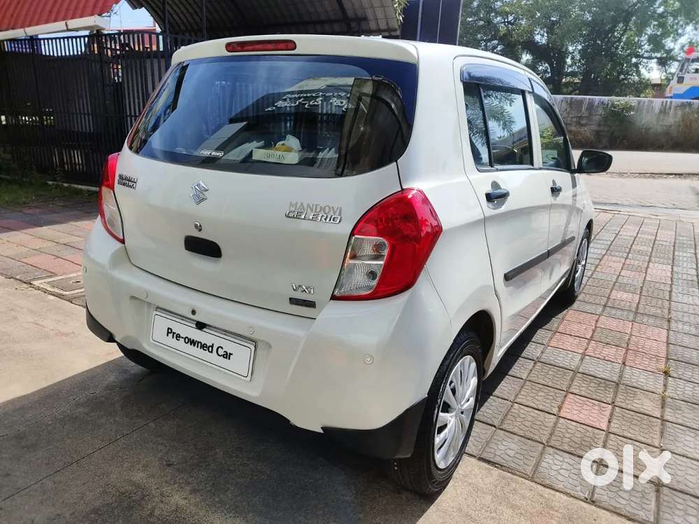 Maruti Suzuki Celerio 1.0 Vxi Amt, 2016, Petrol