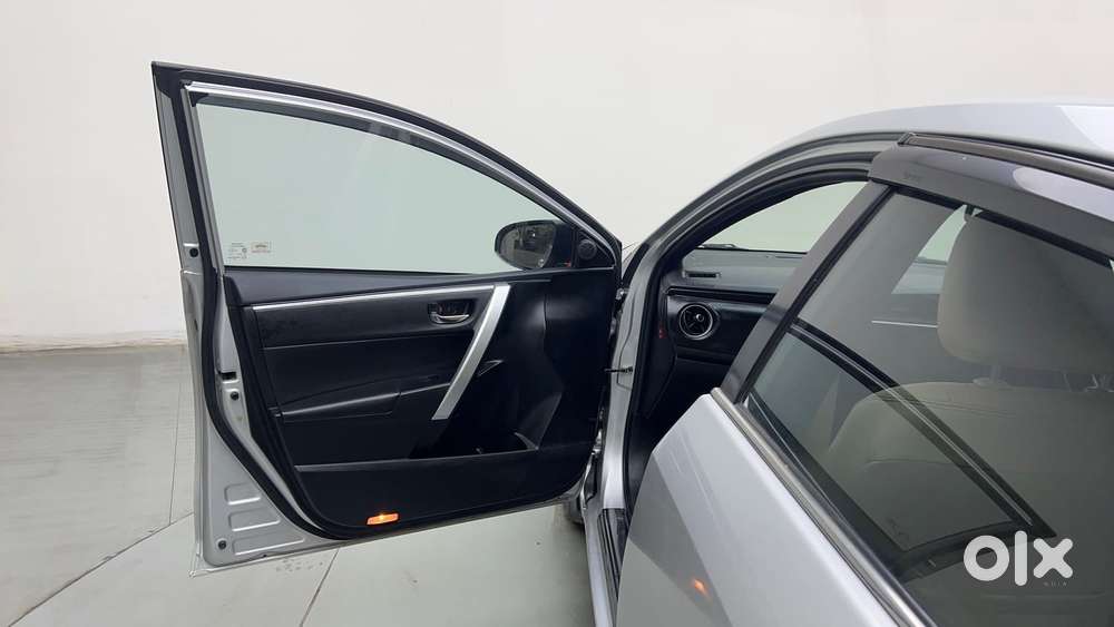 Toyota Corolla Altis 1.8 Vl Cvt, 2017, Petrol