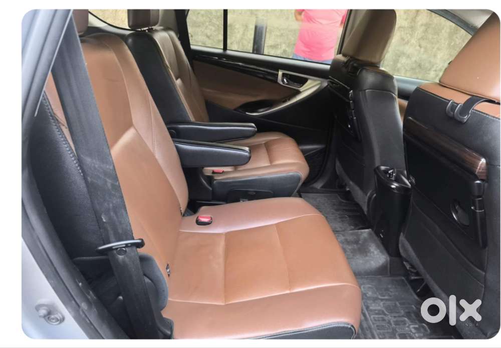 Toyota Innova Crysta 2018