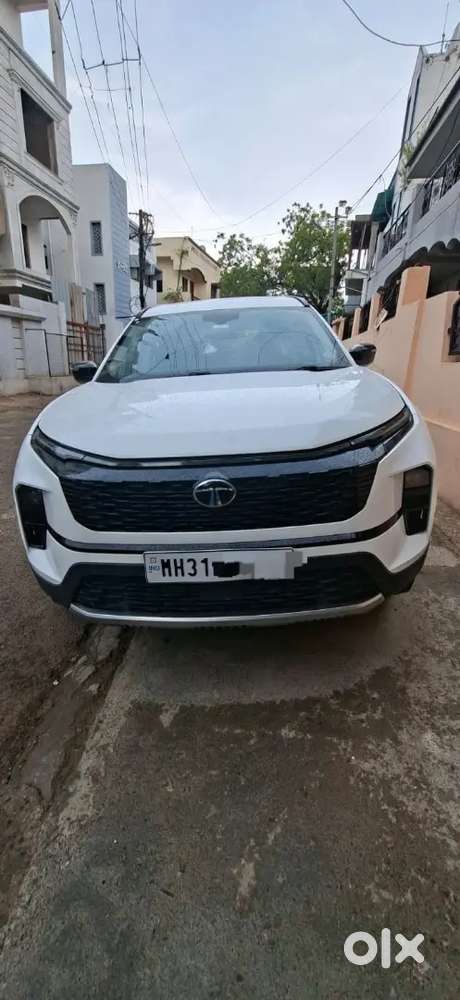 Tata Safari 2024