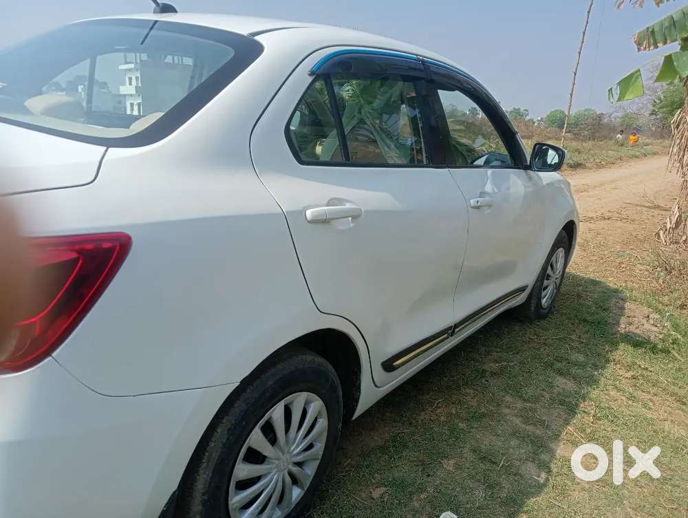 Maruti Suzuki Dzire 2021 Petrol 58500 Km Driven