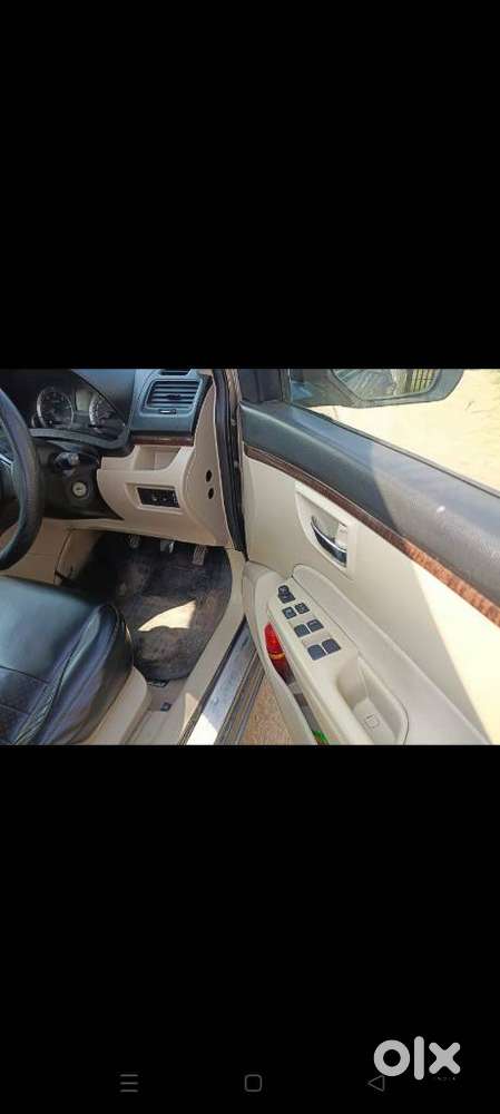 Maruti Suzuki Swift Dzire Vdi Bsiv, 2013, Diesel