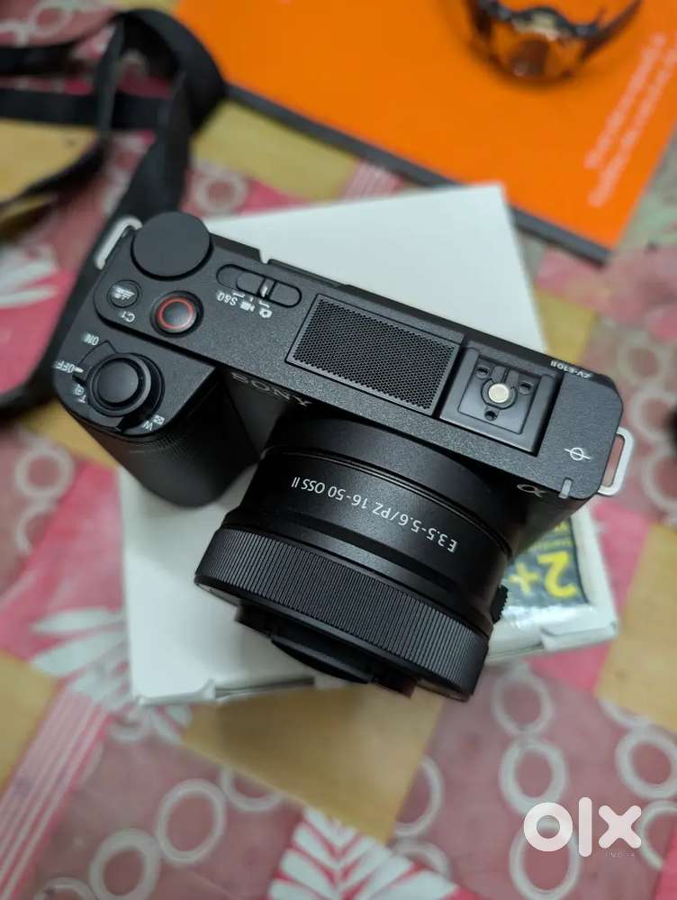 Sony Zev10 ii (Mark 2) & Sony 16-50mm OSS ii (mark2) - 2 year Warranty