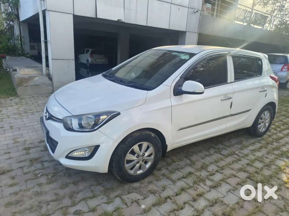 Hyundai I20 2012 Diesel 97000 Km Driven