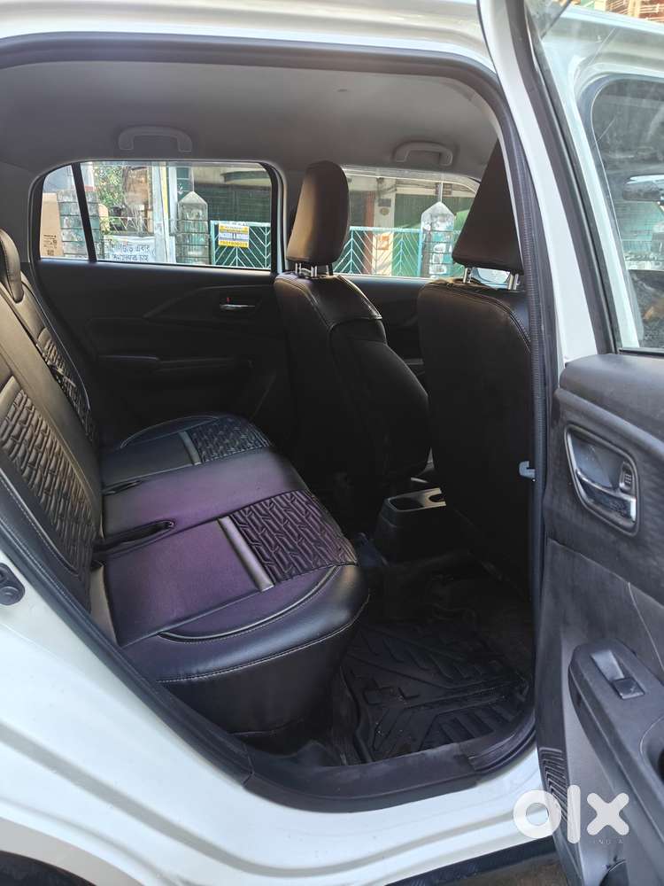Maruti Suzuki Swift 1.2 Vxi (o), 2025, Petrol
