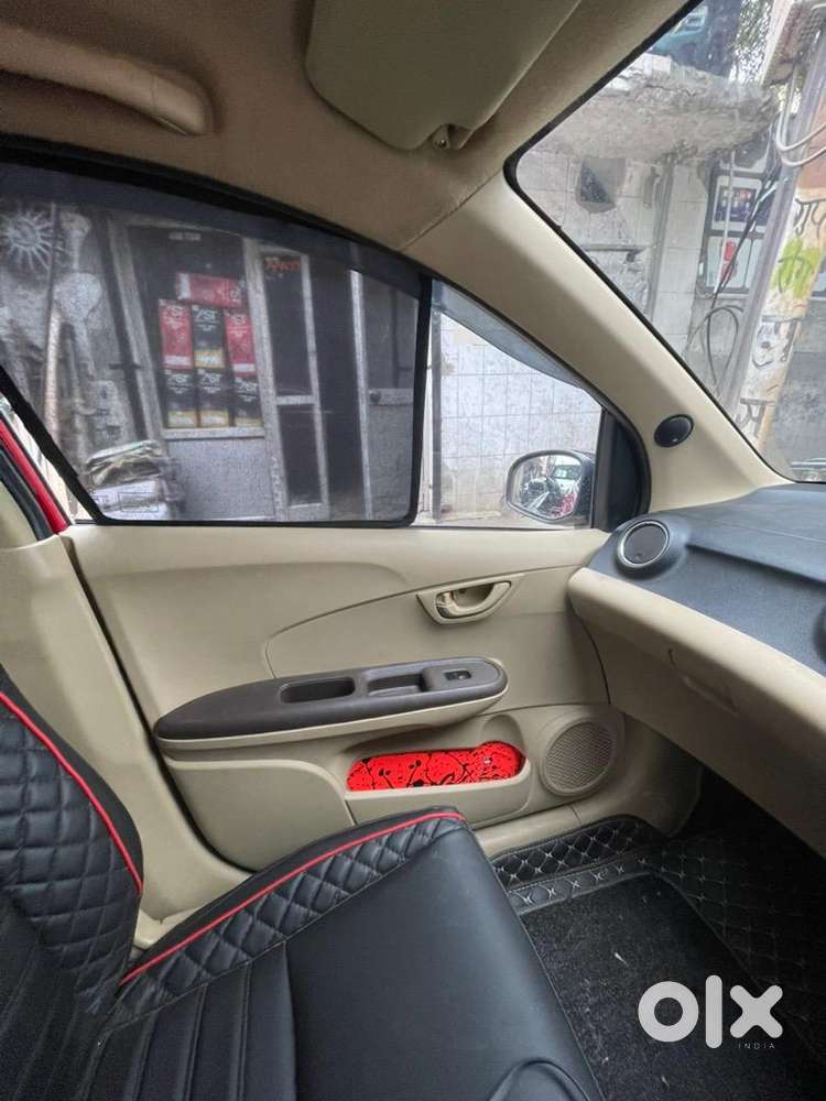 Honda Brio 2013 Petrol Well Maintained