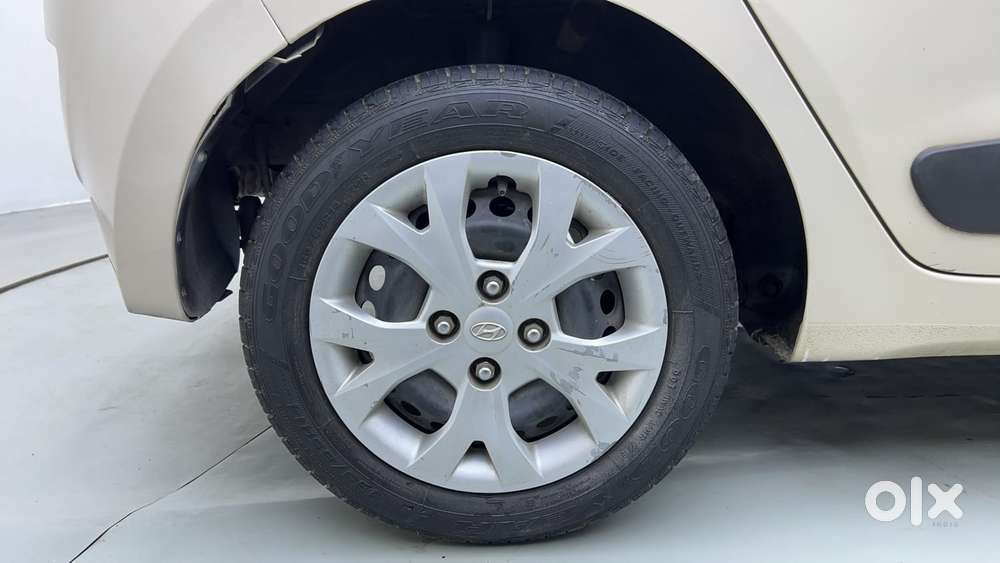 Hyundai Grand I10 [ ] 1.2 Kappa Vtvt Sportz At, 2013, Petrol