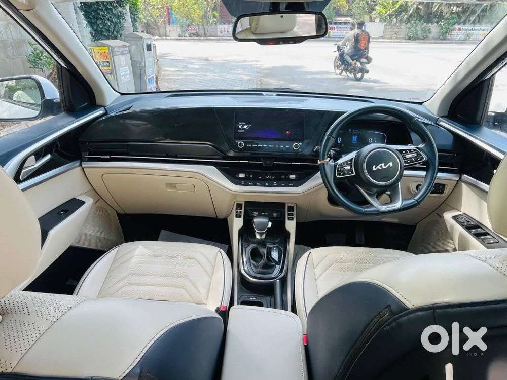 Kia Carens Luxury (o)1.5 Diesel At 7 Str, 2022, Diesel