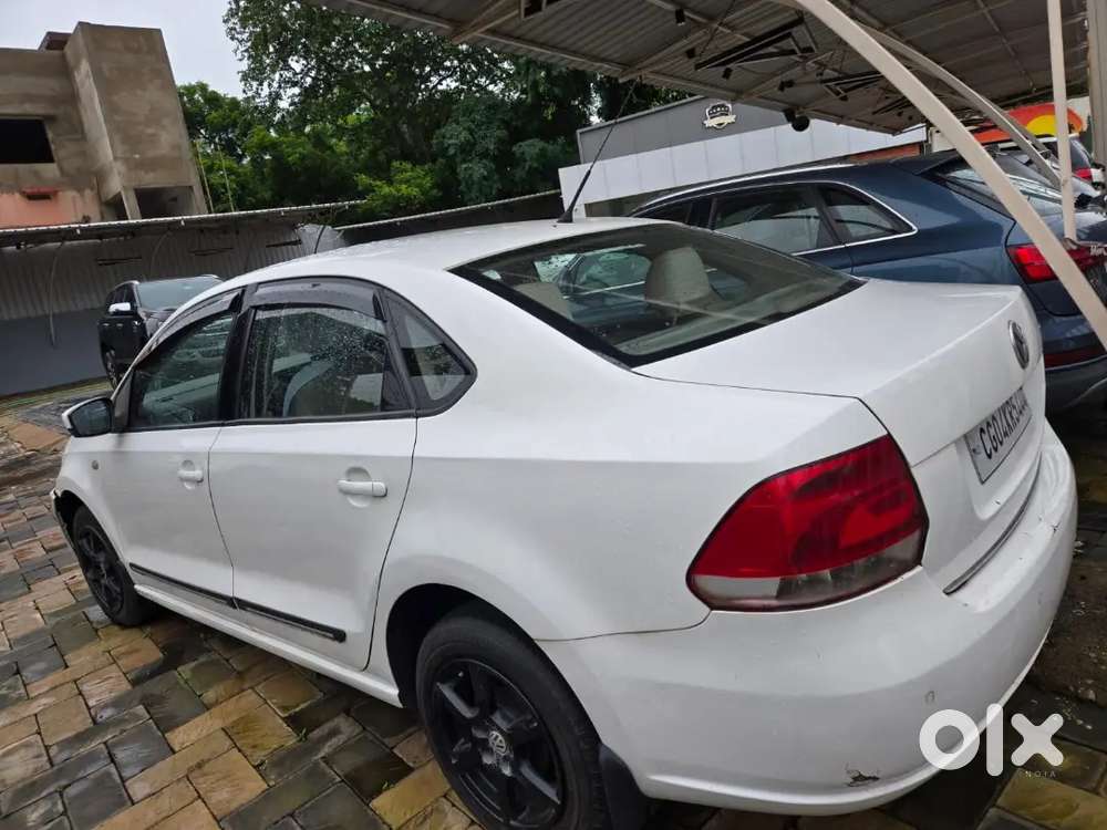 Volkswagen Vento 2013 Petrol Highline