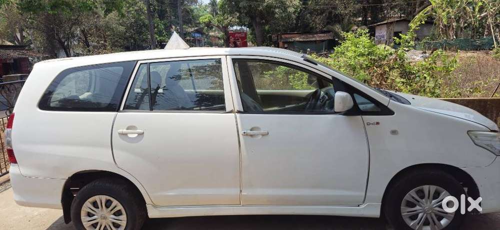 Toyota Innova 2.5 G (diesel) 7 Seater Bs Iv, 2013, Diesel